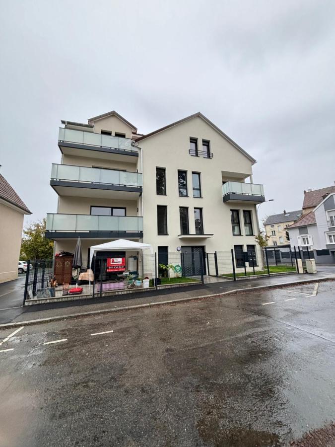 Appartement Duplex Neuf Parking Terrasse à Mulhouse Extérieur photo